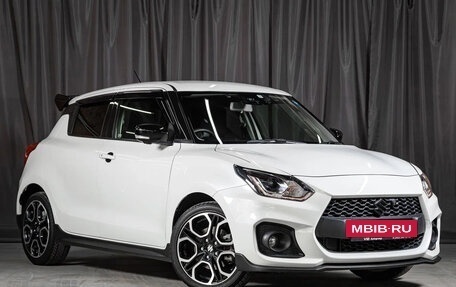 Suzuki Swift V, 2021 год, 1 290 000 рублей, 3 фотография