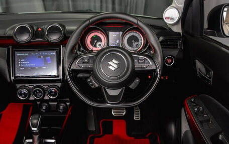 Suzuki Swift V, 2021 год, 1 290 000 рублей, 14 фотография