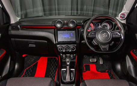 Suzuki Swift V, 2021 год, 1 290 000 рублей, 13 фотография