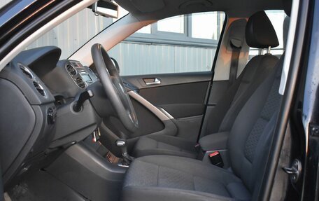 Volkswagen Tiguan I, 2009 год, 1 099 999 рублей, 18 фотография