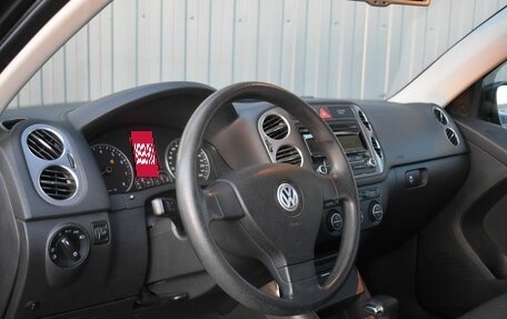 Volkswagen Tiguan I, 2009 год, 1 099 999 рублей, 17 фотография