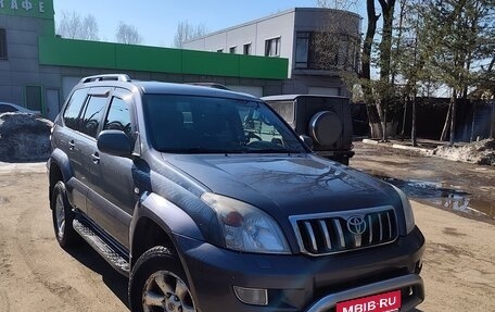 Toyota Land Cruiser Prado 120 рестайлинг, 2005 год, 1 550 000 рублей, 1 фотография