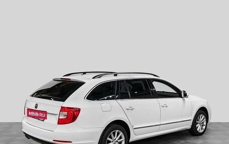 Skoda Superb III рестайлинг, 2013 год, 1 495 000 рублей, 3 фотография