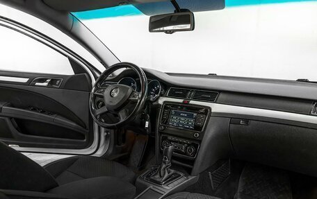 Skoda Superb III рестайлинг, 2013 год, 1 495 000 рублей, 9 фотография