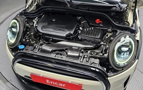 MINI Cabrio, 2021 год, 2 850 000 рублей, 6 фотография
