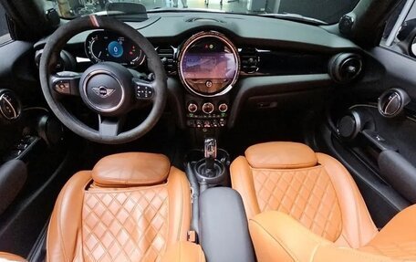 MINI Cabrio, 2021 год, 2 850 000 рублей, 8 фотография