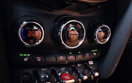 MINI Cabrio, 2021 год, 2 850 000 рублей, 17 фотография