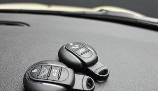 MINI Cabrio, 2021 год, 2 850 000 рублей, 19 фотография