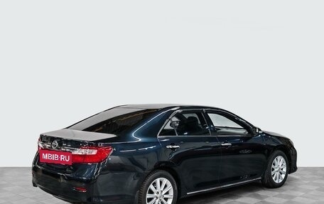 Toyota Camry, 2013 год, 2 040 000 рублей, 3 фотография