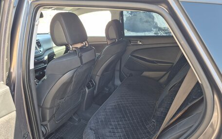 Hyundai Tucson III, 2017 год, 1 800 000 рублей, 10 фотография