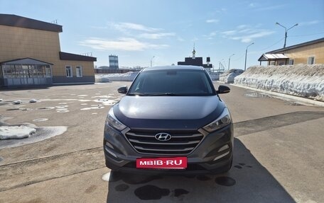 Hyundai Tucson III, 2017 год, 1 800 000 рублей, 2 фотография