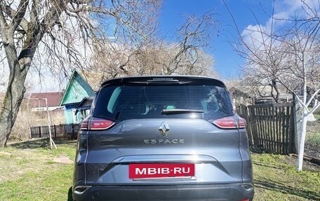 Renault Espace V рестайлинг, 2019 год, 2 200 000 рублей, 4 фотография