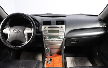 Toyota Camry, 2008 год, 999 000 рублей, 11 фотография