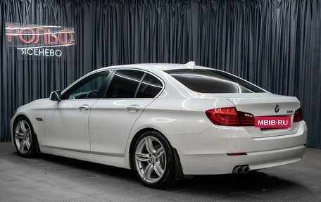 BMW 5 серия, 2011 год, 1 398 000 рублей, 7 фотография