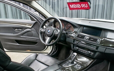 BMW 5 серия, 2011 год, 1 398 000 рублей, 11 фотография
