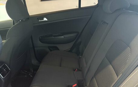 KIA Sportage IV рестайлинг, 2016 год, 1 750 000 рублей, 21 фотография