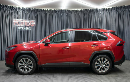 Toyota RAV4, 2021 год, 3 749 000 рублей, 8 фотография