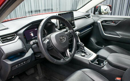 Toyota RAV4, 2021 год, 3 749 000 рублей, 16 фотография