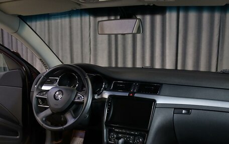 Skoda Superb III рестайлинг, 2014 год, 1 049 000 рублей, 5 фотография