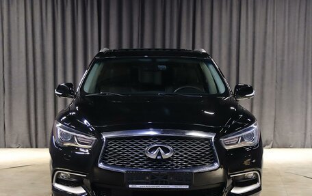 Infiniti QX60 I рестайлинг, 2017 год, 1 999 000 рублей, 17 фотография