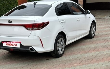 KIA Rio IV, 2021 год, 1 450 000 рублей, 3 фотография