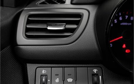 KIA Rio III рестайлинг, 2017 год, 1 340 000 рублей, 19 фотография