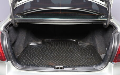 Toyota Avensis III рестайлинг, 2006 год, 849 000 рублей, 18 фотография