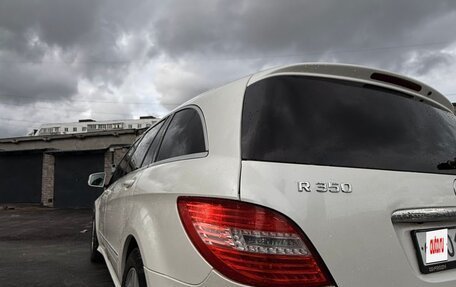 Mercedes-Benz R-Класс, 2012 год, 1 360 000 рублей, 4 фотография