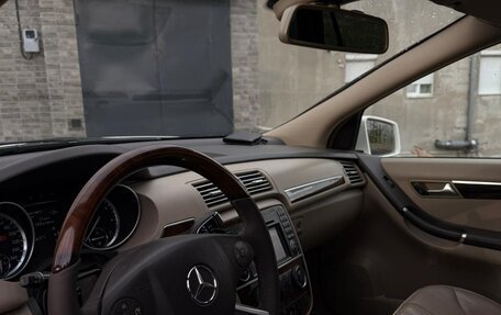 Mercedes-Benz R-Класс, 2012 год, 1 360 000 рублей, 8 фотография