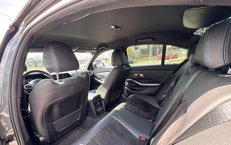 BMW 3 серия, 2020 год, 3 600 000 рублей, 17 фотография