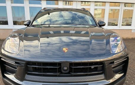 Porsche Macan I рестайлинг, 2023 год, 11 600 000 рублей, 2 фотография