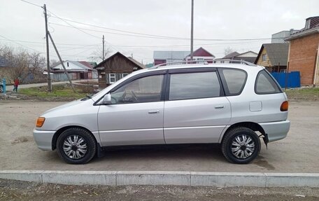Toyota Ipsum II, 2000 год, 599 999 рублей, 5 фотография
