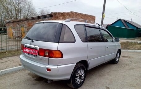 Toyota Ipsum II, 2000 год, 599 999 рублей, 7 фотография