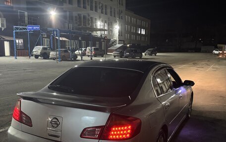 Nissan Skyline, 2001 год, 500 000 рублей, 2 фотография