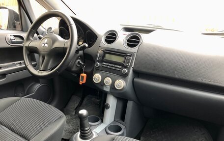 Mitsubishi Colt VI рестайлинг, 2007 год, 385 000 рублей, 12 фотография