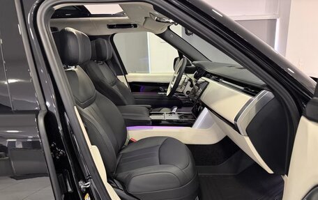 Land Rover Range Rover IV рестайлинг, 2024 год, 21 339 000 рублей, 15 фотография