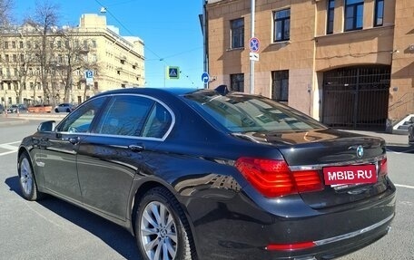 BMW 7 серия, 2014 год, 2 300 000 рублей, 4 фотография