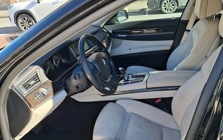 BMW 7 серия, 2014 год, 2 300 000 рублей, 9 фотография