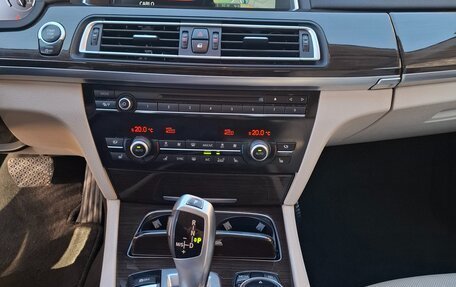 BMW 7 серия, 2014 год, 2 300 000 рублей, 14 фотография