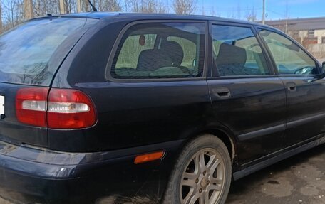 Volvo V40 I, 2001 год, 350 000 рублей, 4 фотография