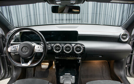 Mercedes-Benz CLA, 2021 год, 3 498 000 рублей, 16 фотография