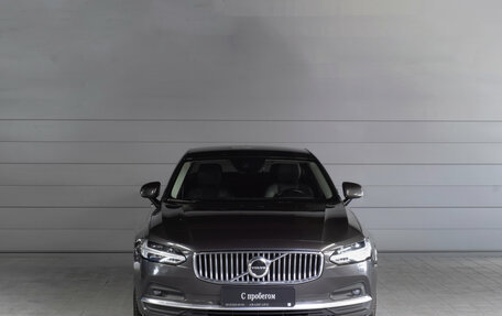 Volvo S90 II рестайлинг, 2021 год, 3 550 000 рублей, 3 фотография