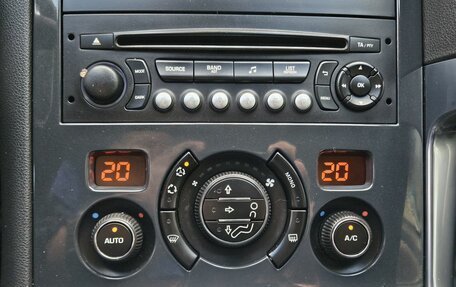 Peugeot 3008 I рестайлинг, 2014 год, 1 079 000 рублей, 13 фотография