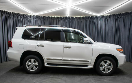 Toyota Land Cruiser 200, 2014 год, 5 298 000 рублей, 4 фотография