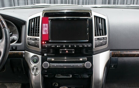 Toyota Land Cruiser 200, 2014 год, 5 298 000 рублей, 15 фотография