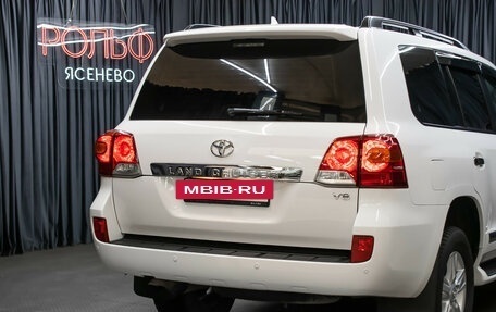 Toyota Land Cruiser 200, 2014 год, 5 298 000 рублей, 23 фотография