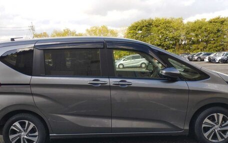 Honda Freed II, 2019 год, 1 900 000 рублей, 4 фотография