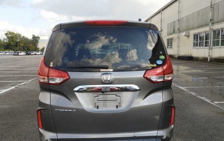 Honda Freed II, 2019 год, 1 900 000 рублей, 8 фотография