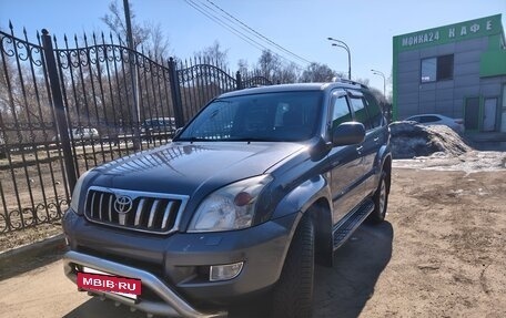 Toyota Land Cruiser Prado 120 рестайлинг, 2005 год, 1 550 000 рублей, 2 фотография