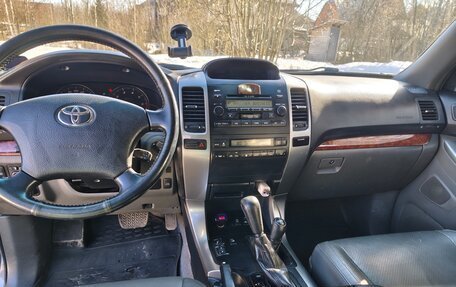 Toyota Land Cruiser Prado 120 рестайлинг, 2005 год, 1 550 000 рублей, 8 фотография